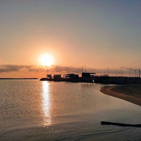 Casa Di Pipo - Appartamento Davanti Al Mare Pescara Zewnętrze zdjęcie